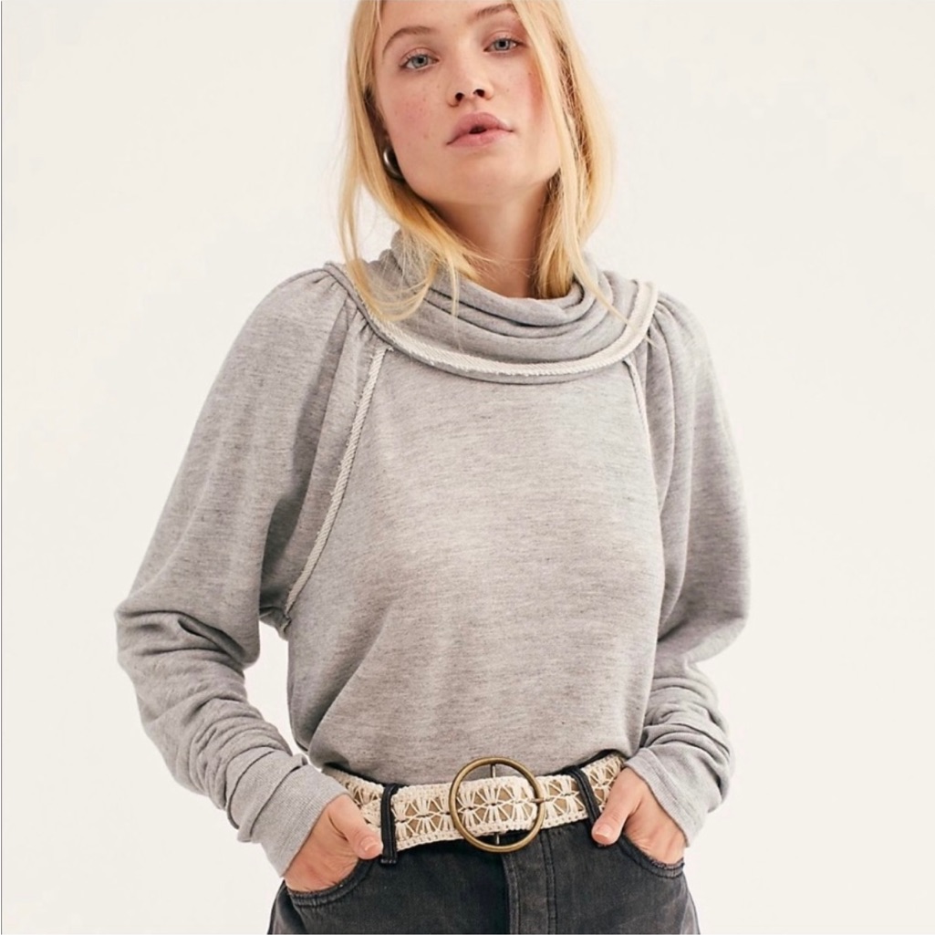 Lua Pullover